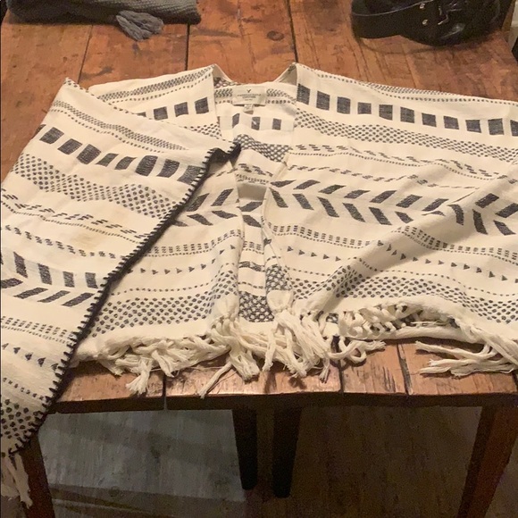 American eagle poncho - Picture 3 of 3